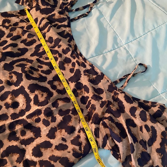 1 XL LEFT! Leopard Cold Shoulder Top Blouse Shirt - Picture 11 of 12